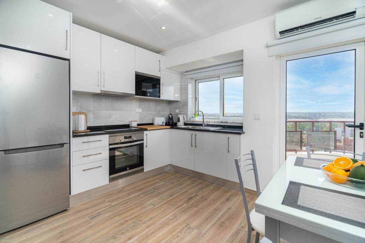 Apartamento 1007 Clube Praia Rocha Lic Nr 55298 Al Портиман Екстериор снимка